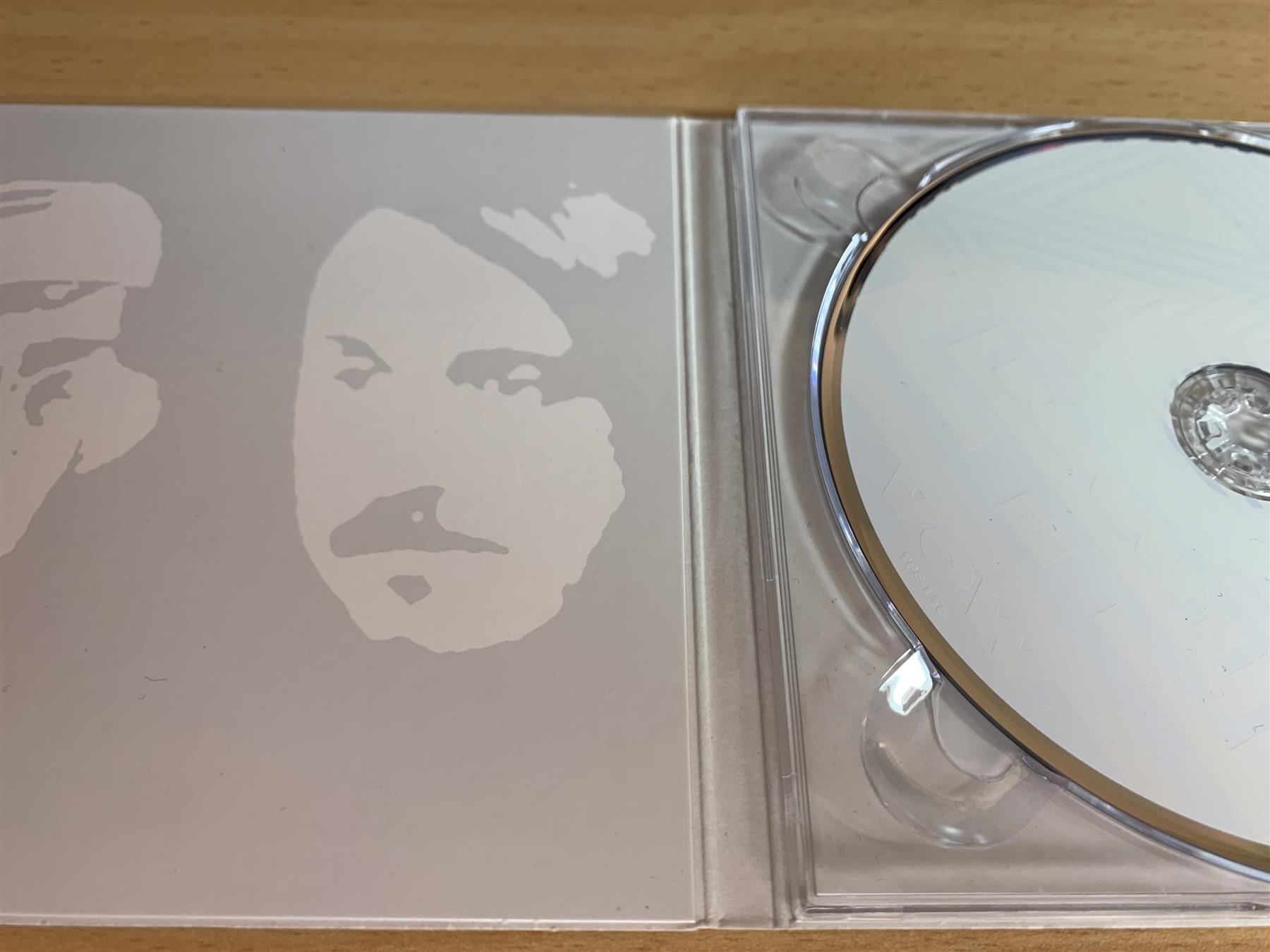 CD: Naam – Vow – Usato da Rikon im Tösstal venduto da Alpenmutz 2