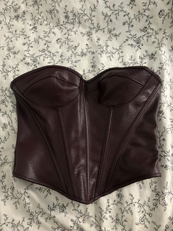 Corsetto ecopelle bordeaux taglia unica nuovo