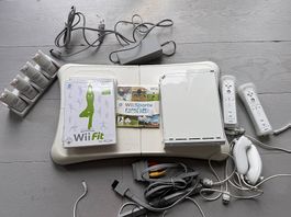 Nintendo Wii Konsole & Balanceboard & Zubehör 