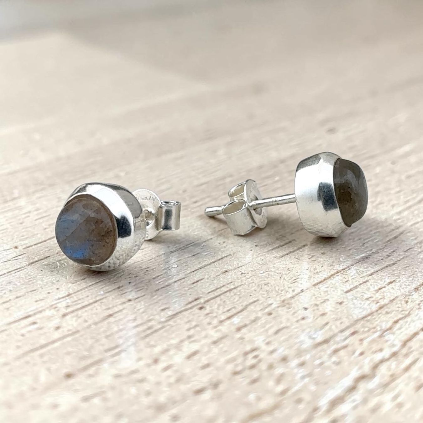 Olga Ribler Ohrringe & -stecker: Silber Ohrstecker mit Labradorit – Neu (gemäss Beschreibung) aus Luzern von MonikaS03