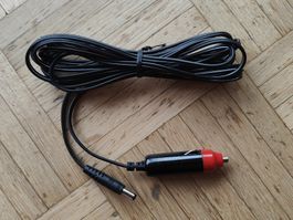 Câble alimentation voiture 12V → prise DC (5 mm)