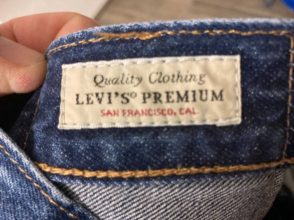 Jeans: Levis Jeans. Original. 501 – Usato da Uster venduto da Srn19 3