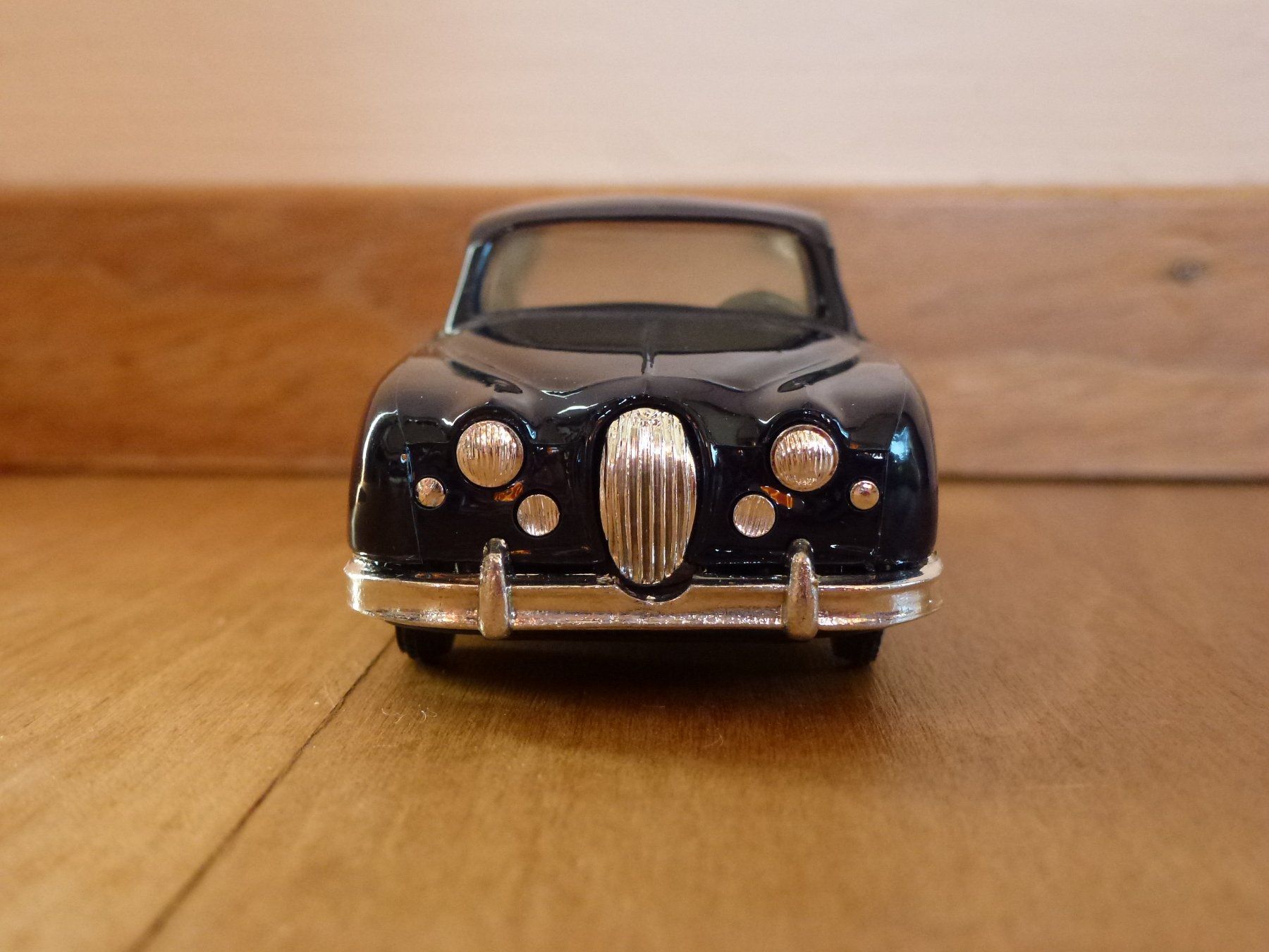 Jaguar Voitures modèles: Eligor Jaguar MK1 - 1/43 - Dunkelblau – D'occasion à Zürich par Kalla36 1