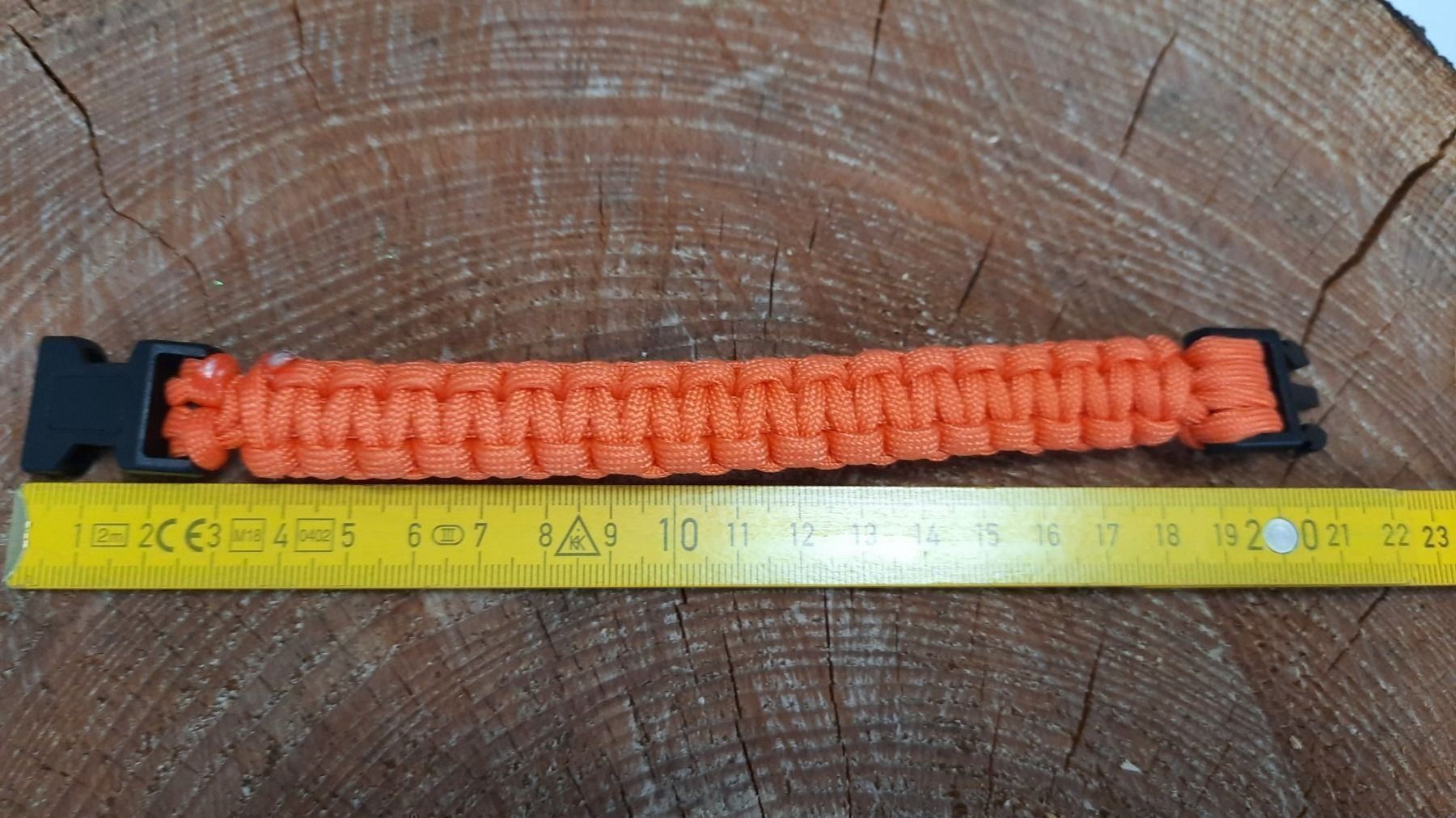 Bracciali & Braccialetti: Paracord Armband L Handmade Orange – Nuovo e nell'imballaggio originale da Walenstadt venduto da emynmuil1 1