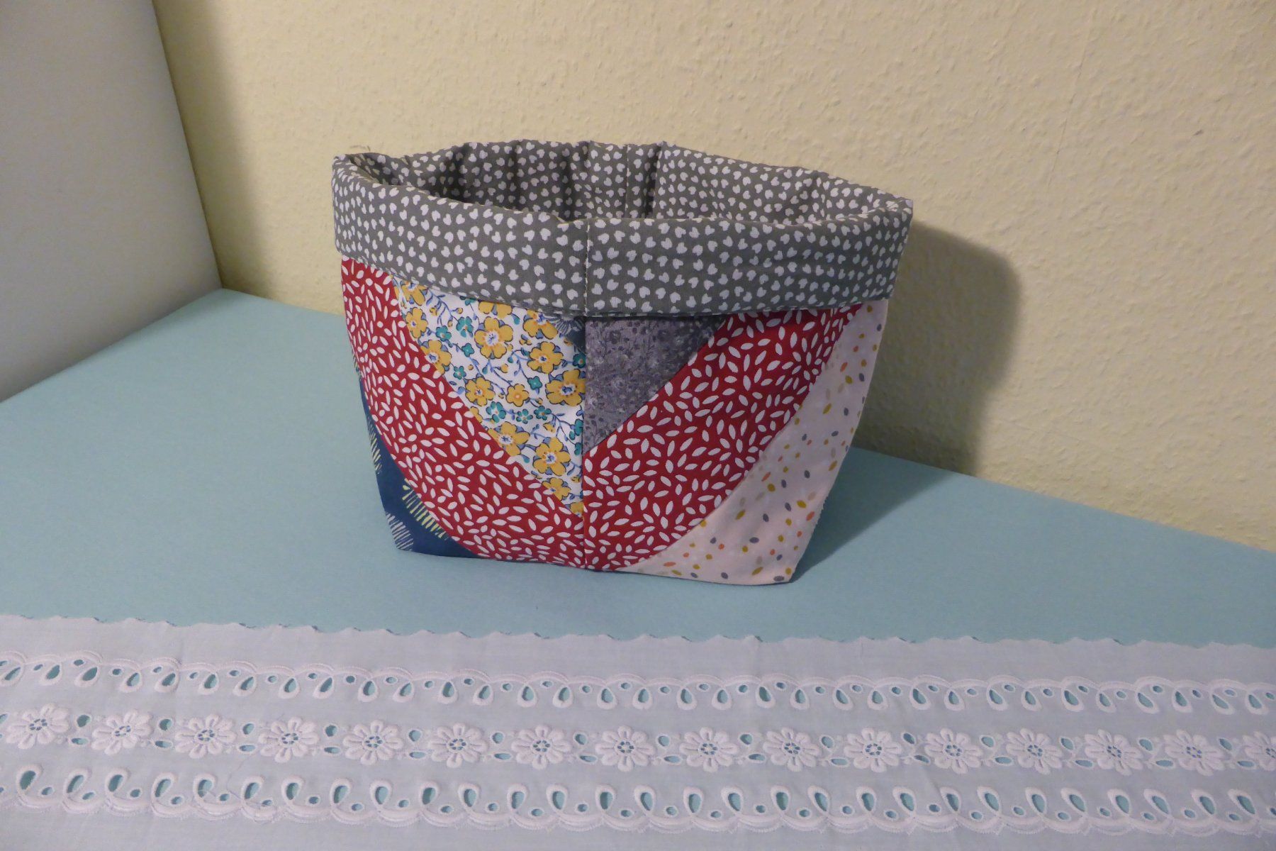 Altro per la casa: Patchwork Unikat - Utensilo - Stoffkörbchen - Organizer, neu – Nuovo (secondo la descrizione) da Brunnadern venduto da pinkfaden 1