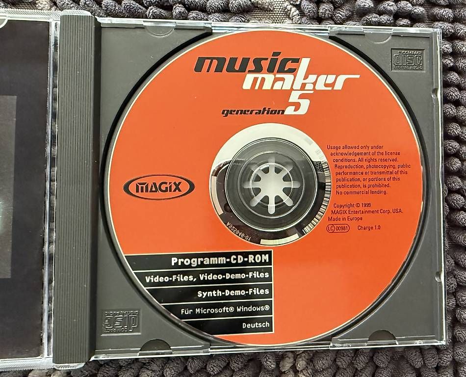 CDs: Magix Music Maker Generation 5 + Soundpool – Gebraucht aus Zofingen von Kolega01 2