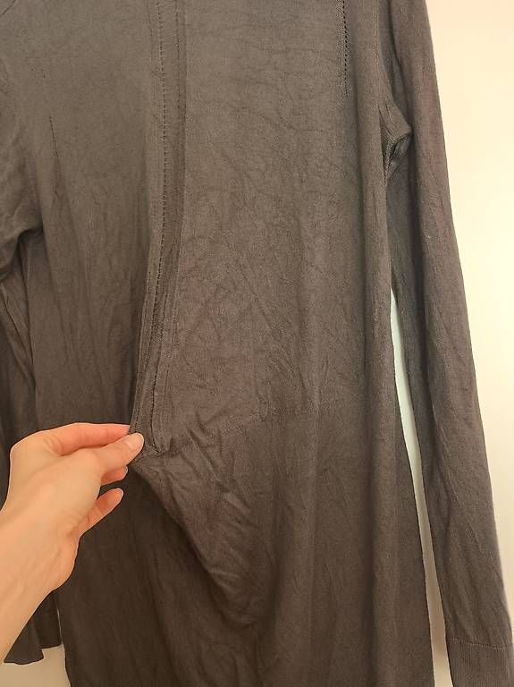 Maglioni & Felpe: Schlichter Pulli von Ann Demeulemeester – Usato da Zürich venduto da Melianea 3