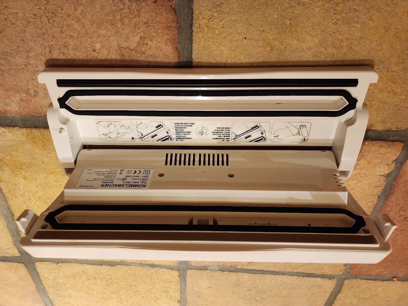 Elettrodomestici da cucina: Rommelsbacher Smarty Vakuumierer – Usato da Ehrendingen venduto da Ma1900 1