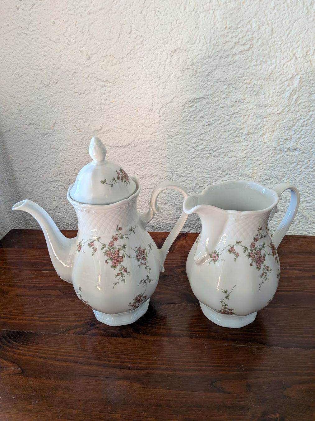 Eschenbach Set di piatti: Kaffekrug und Milchkrug – Usato da Wolfhausen venduto da elenora700