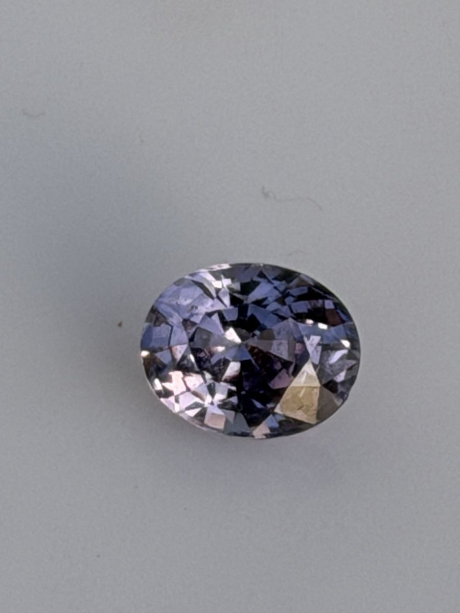 Pietre preziose: SPINELL  oval  violet  1.56cts – Nuovo (secondo la descrizione) da Seftigen venduto da tigers12