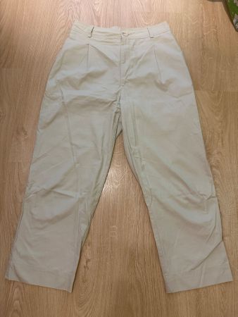 Stradivarius Hose carrot fit Grösse 38 mottled beige