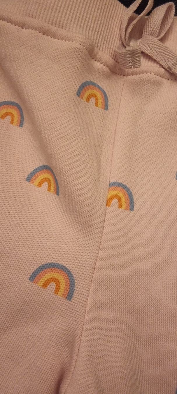 Pantaloni: Süsse Mädchen Jogginghose, Grösse 98, mit Regenbogen – Nuovo (secondo la descrizione) da Rupperswil venduto da greenangel4 3