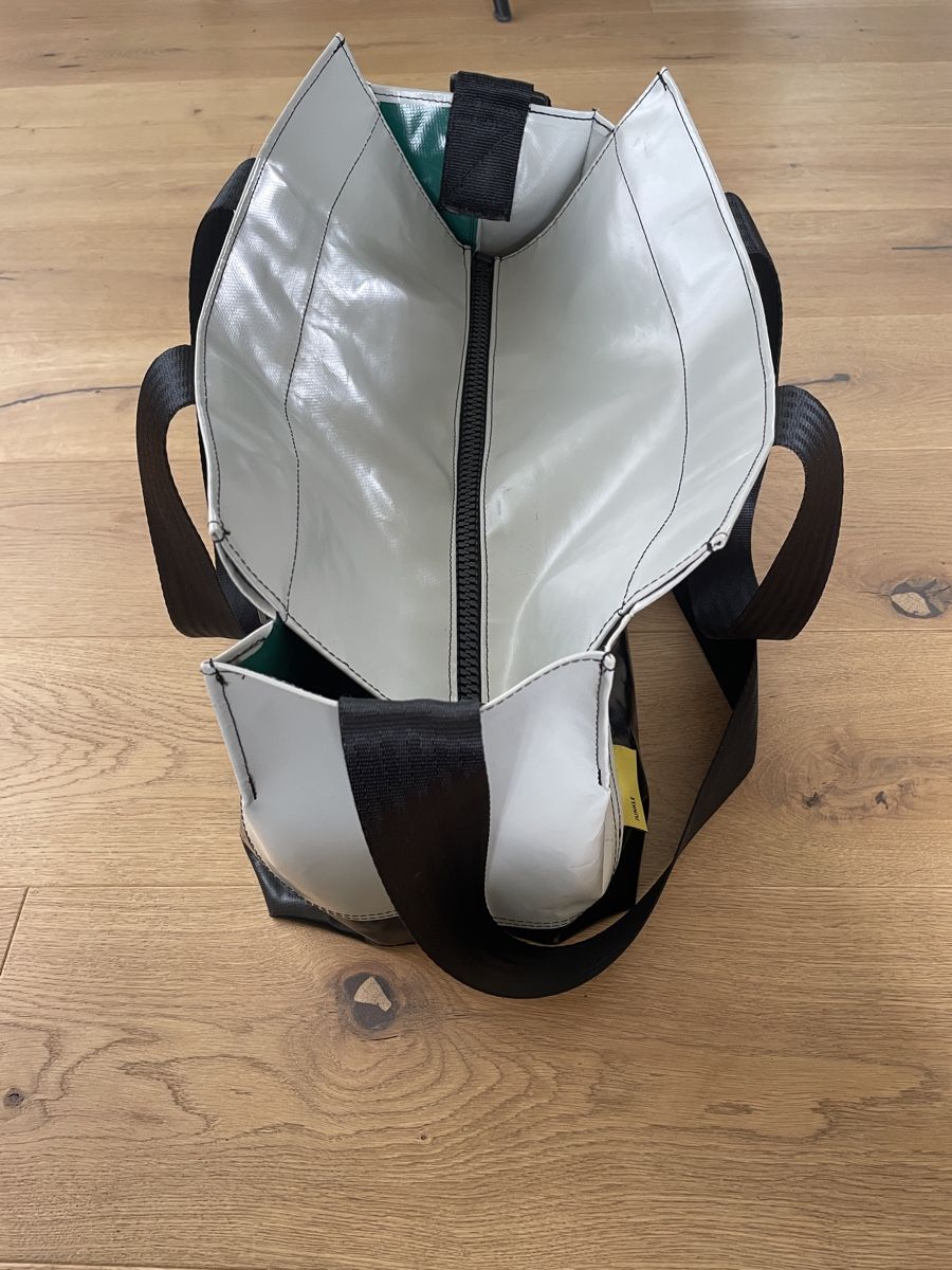Borse: Tasche aus Blache – Usato da Zimmerwald venduto da Annalenamariaschl 2