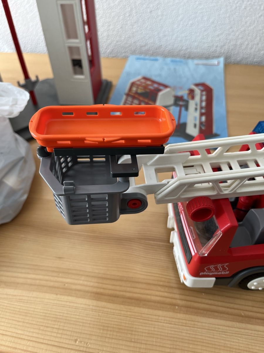 Playmobil Jouets: Playmobil Feuerwehr  – D'occasion à Frauenfeld par adj04 6