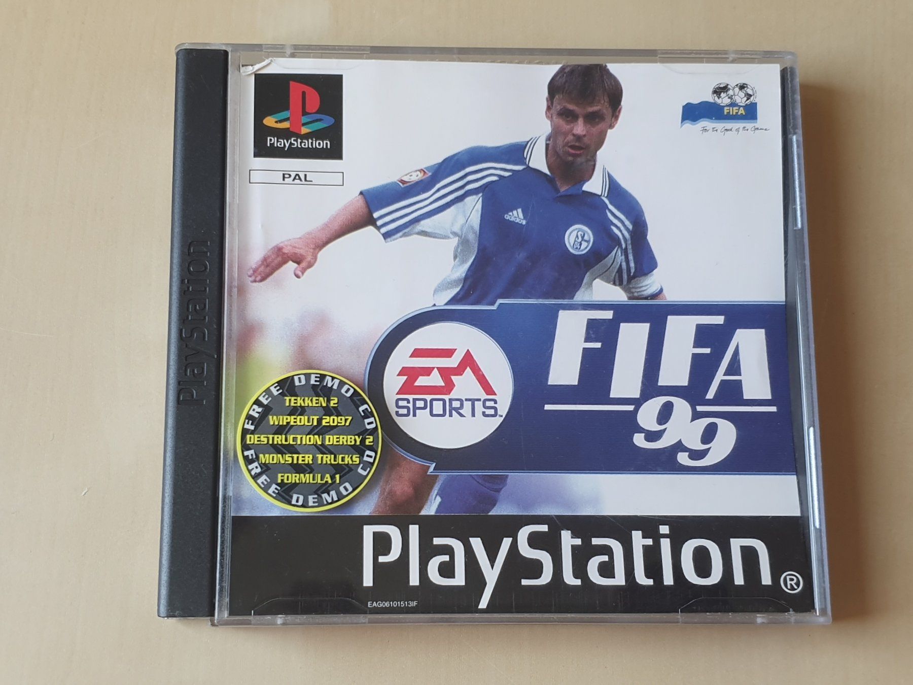 Sony Giochi: FIFA 99 – Usato da Stansstad venduto da collectorsshop