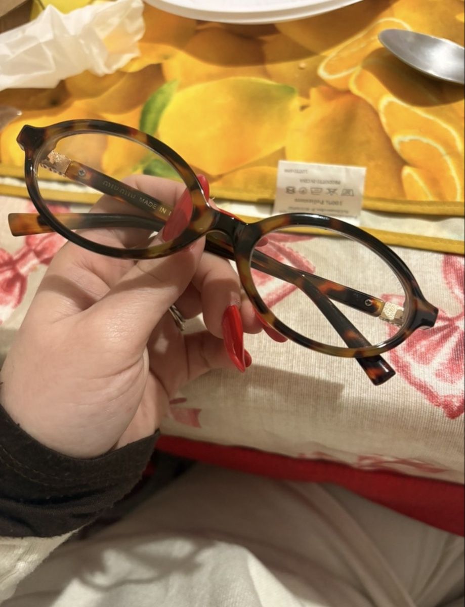 Miu Miu Lunettes & Verres: Lunettes Miu Miu – Neuf (Voir description) à Neuchâtel par xiao_bei