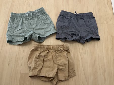 Kurze Hosen Grösse 80 H&M