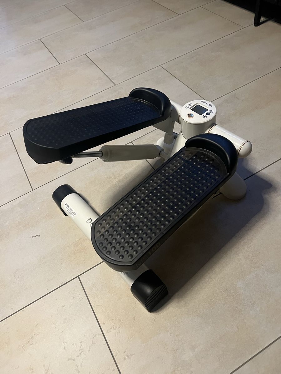 Decathlon Hometrainer: Mini Stepper – Usato da Kollbrunn venduto da Jenny_Schollenberger