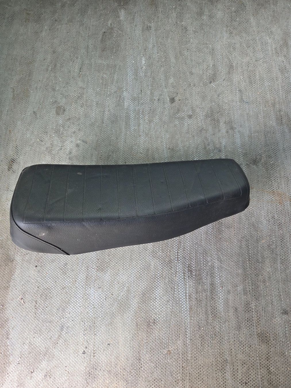 Pièces pour mobylette: Sattel – D'occasion à Rehetobel par fab_5p7k 1