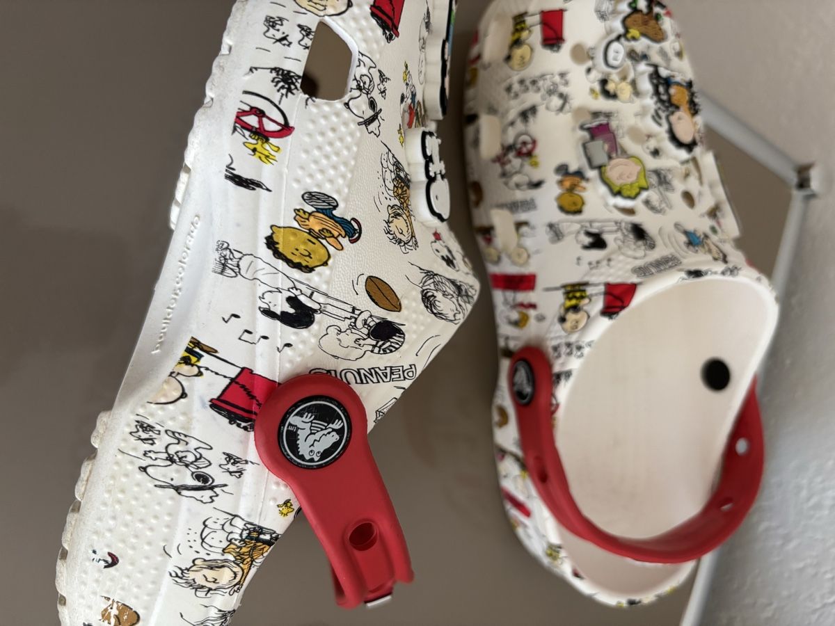 Crocs Chaussures garçon: Crocs x Peanuts Gr 34-35 – D'occasion à Boniswil par Biancaneve91 4