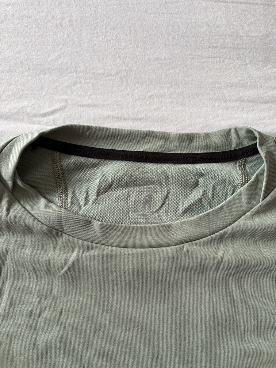 On T-shirt: Sport T-Shirt, On, Grösse S – Usato da Zürich venduto da Sera.13 3