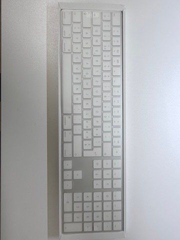 Apple Tastaturen: Apple Magic Keyboard mit Ziffernblock - Top Zustand! – Gebraucht aus Unterengstringen von hausraus 5