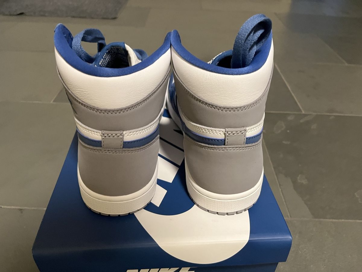 Jordan Scarpe da uomo: Jordan 1 Retro High Og True Blue – Nuovo e nell'imballaggio originale da Lenzburg venduto da JoelMeier 2