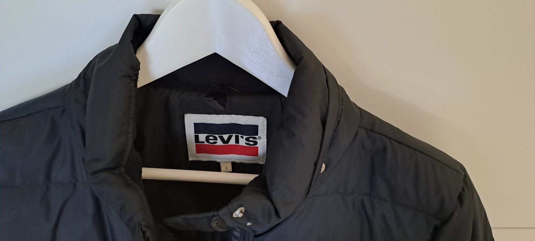 Levi's Vestes: Winterjacke von Levi's – D'occasion à Zürich par y_m_n5ts 1
