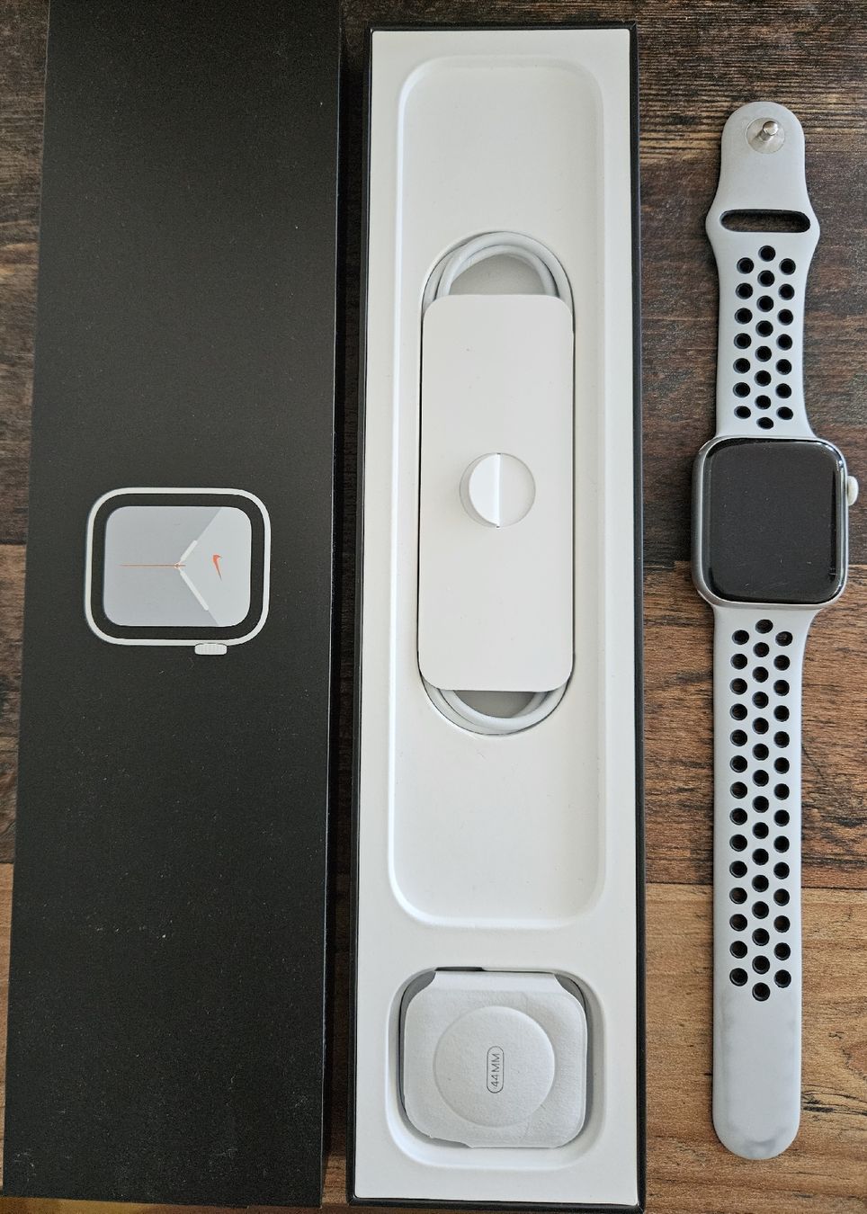 Apple Smartwatch: Apple Watch Nike S6, cellular – Usato da Römerswil LU venduto da Feerdi 2