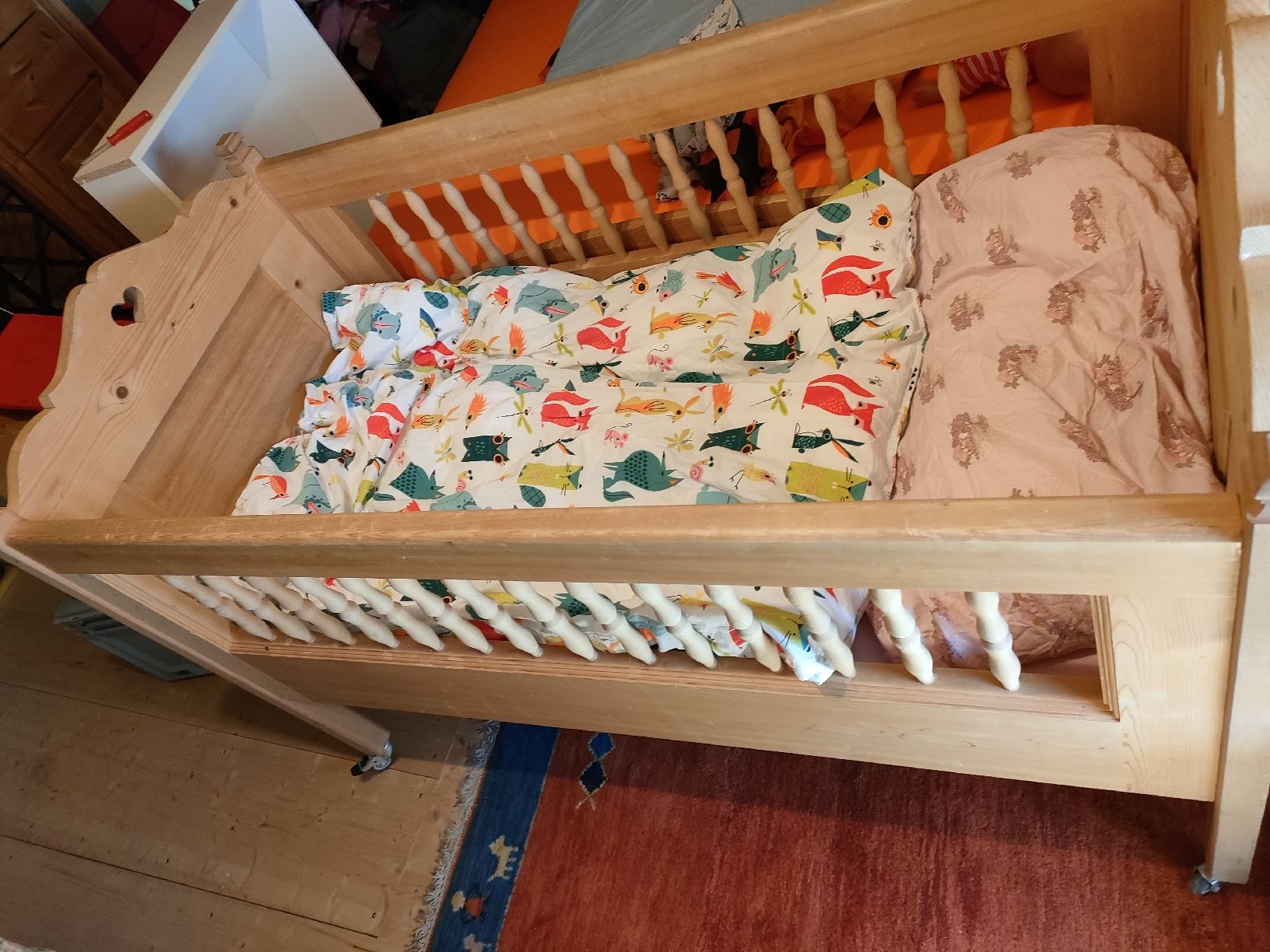 Letti: Babybett aus Massivholz – Usato da St. Gallen venduto da Hcap90 1