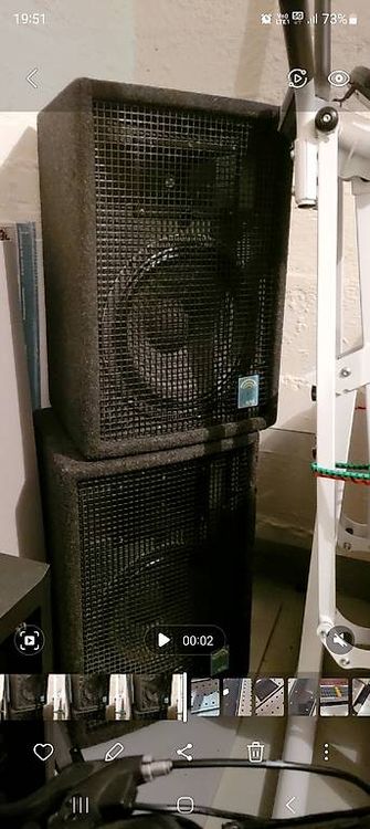 KME Boxen 2x200Watt 1
