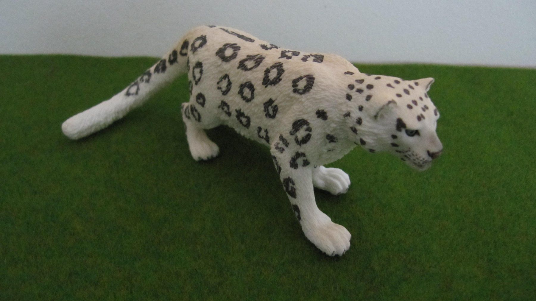 Schleich Spielzeuge: Schleich Schneeleopard, Schneeeule und Polarfuchs – Neu (gemäss Beschreibung) aus Brunnen von Kiwiland1 1