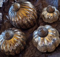 4er Set Weihnachtskugeln, silber und gold, Vintage Glas