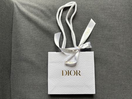 DIOR Paper bag 13.5 x 14 cm