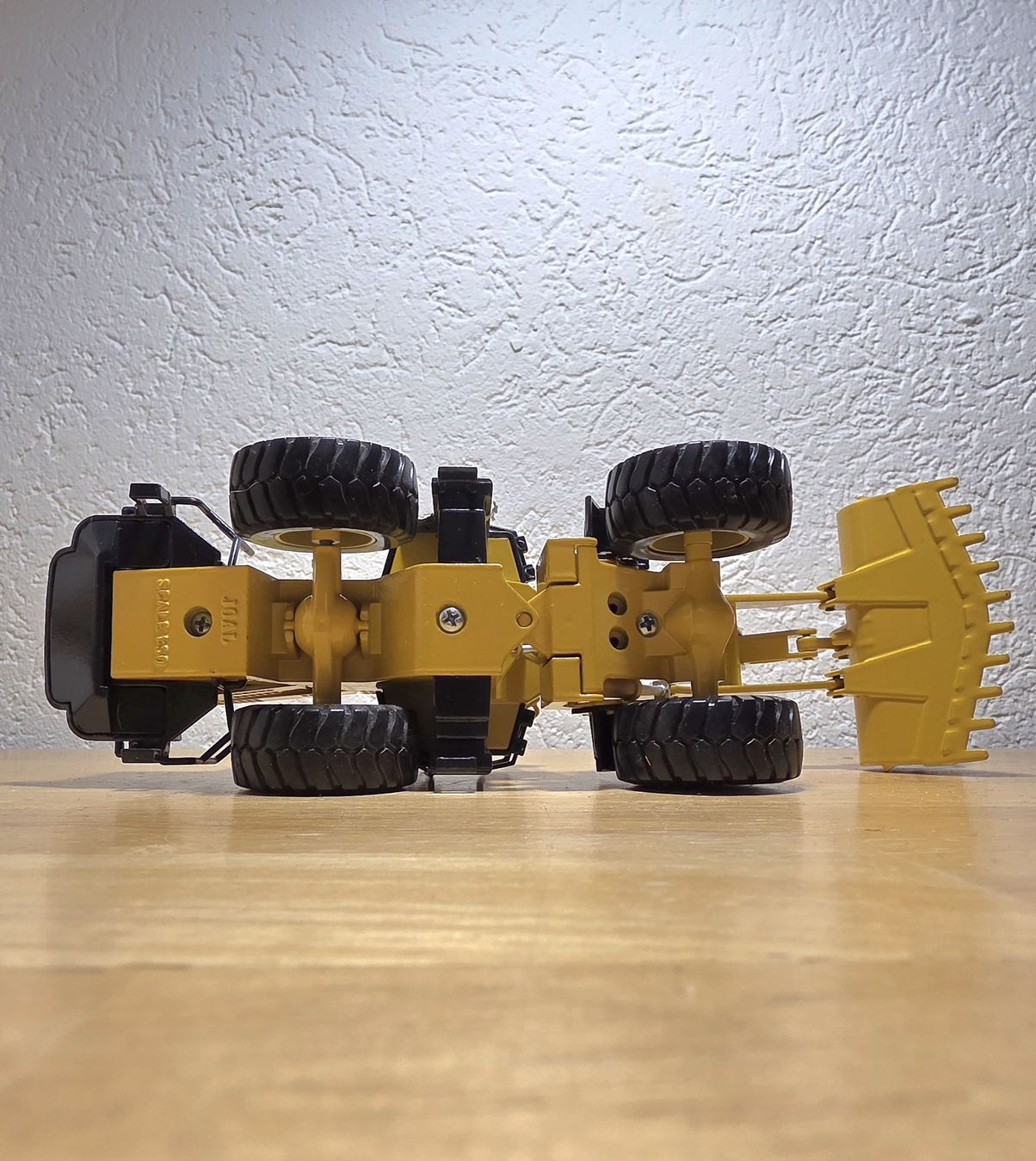 Komatsu Kit di modellismo & Modellini statici: Komatsu WA600 Radlader, Siku Modell – Usato da Männedorf venduto da Modellbau-wyss 3