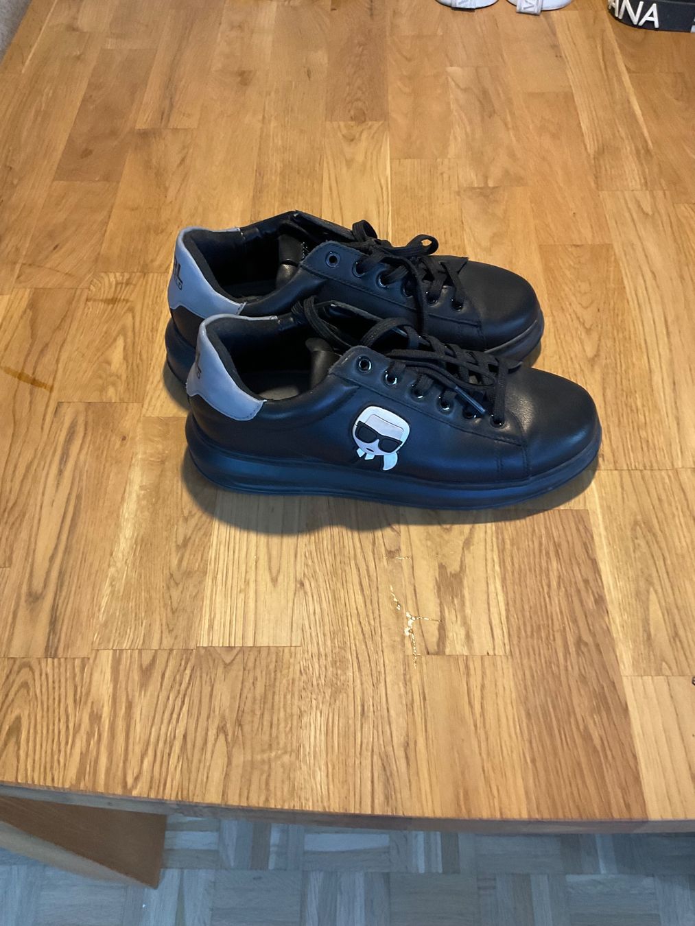 Karl Lagerfeld Chaussures hommes: karl lagerfeld – D'occasion à Renens VD par Popeye99