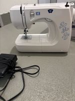 Nähmaschine weiss mit Fussanlasser guter Zustand