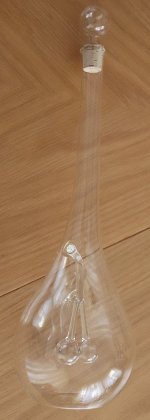 Caraffe: Glaskaraffe mit  Glaskorkverschluss+eingeblasener Kirsche – Usato da Glattfelden venduto da Sirax 1