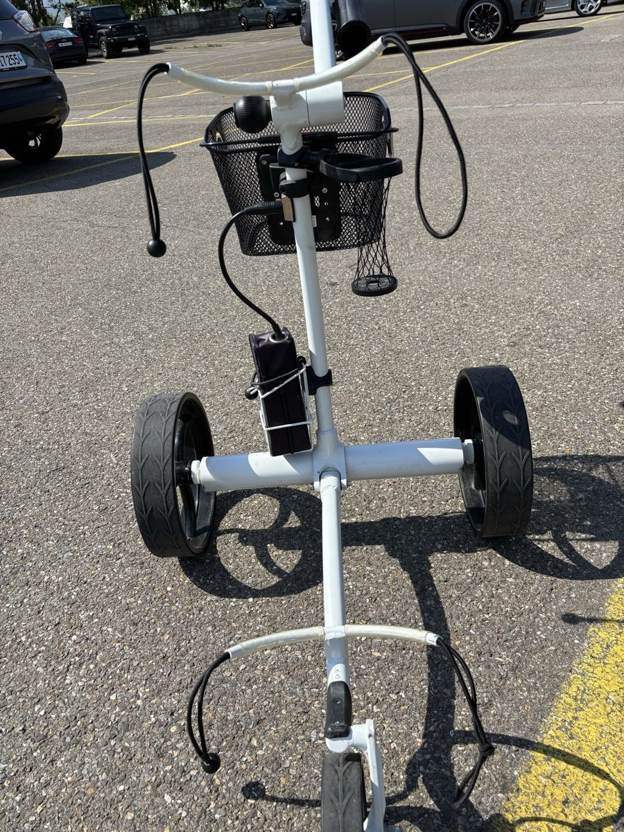 Chariots: Golf Elektro Trolley – D'occasion à Zürich par ConnieS01 1
