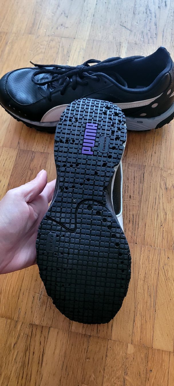 Puma Scarpe da donna: Puma Sneaker gr 38.5 ortholine NEUwertig – Nuovo (secondo la descrizione) da Emmenbrücke venduto da gatasalvache 2