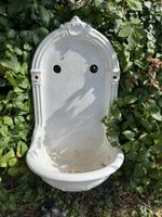 Antikes Wandlavabo Porzellan weiss  