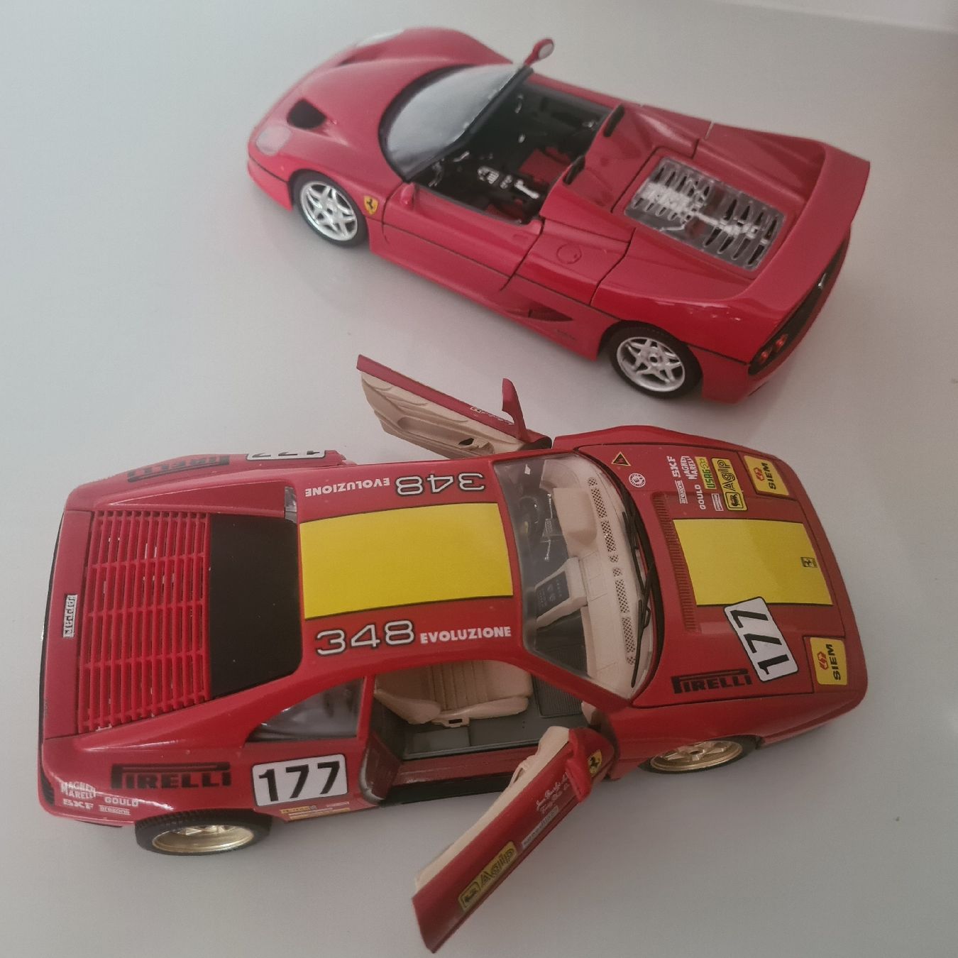 Bburago Modellini d'auto: 2 Ferari Burgo Modell 1/18 – Usato da Steinen venduto da turbogeiss99