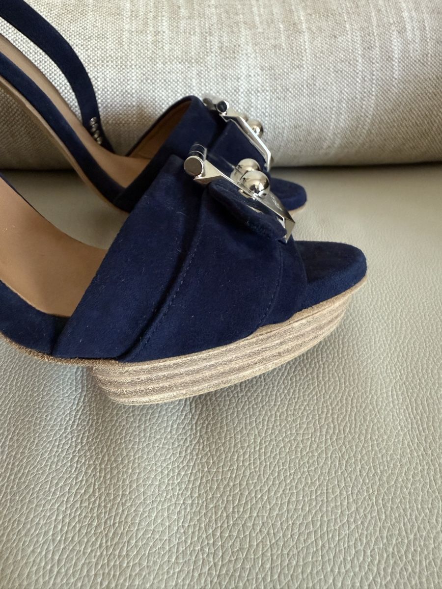 Hermès Damenschuhe: Hermes Sandalen – Neu (gemäss Beschreibung) aus Zollikon von sba_5tf2 1