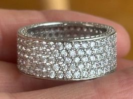 Luxus Elegante Gr: 19/9 Ring Memoire Zirkonia Farbe Silber
