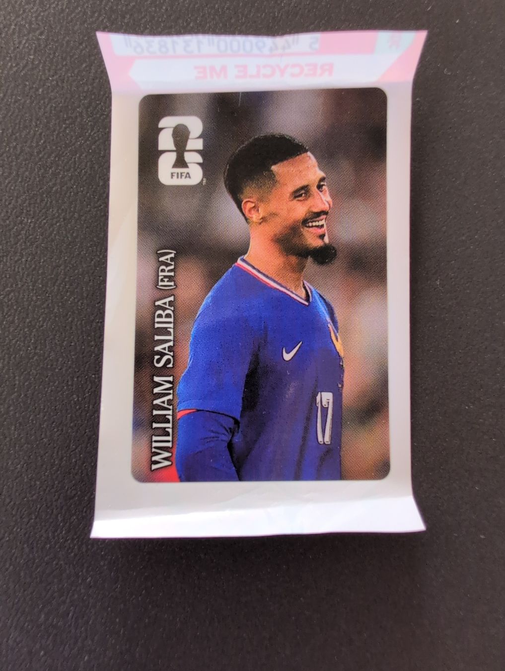 Panini Carte collezionabili: William Saliba Cola Sticker Panini 2026 – Nuovo (secondo la descrizione) da Oberkirch LU venduto da Apic