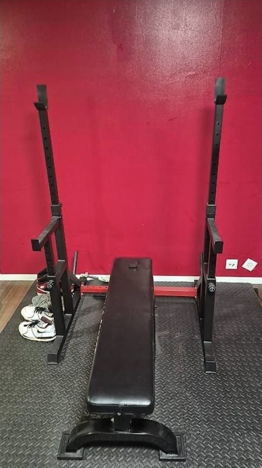 Hometrainer: Banc de musculation robuste avec support pour barres! – Usato da Renens VD venduto da BrickB1