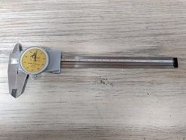Messschieber mit rundem Zifferblatt 0.02mm