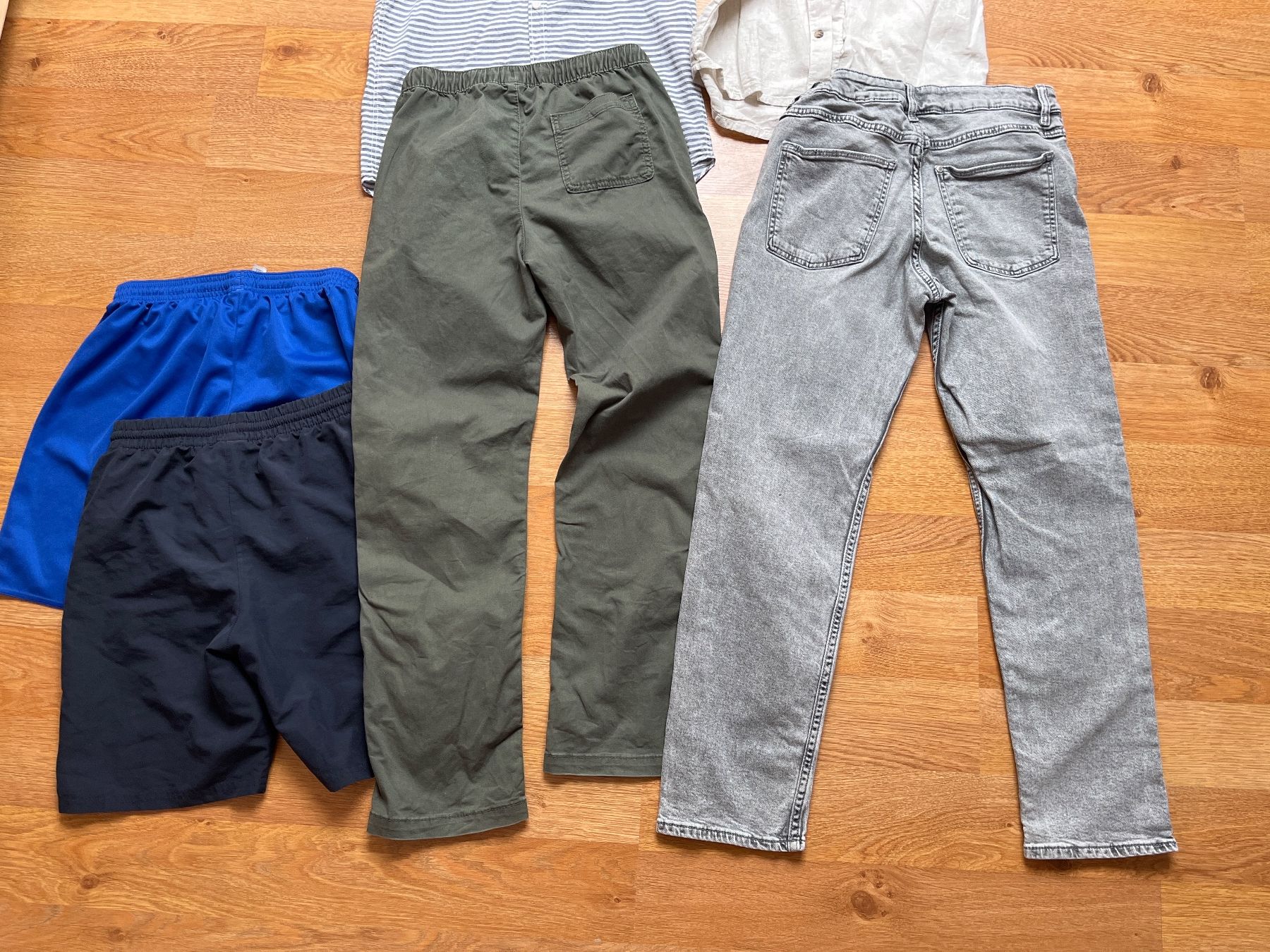 Gap Lotti & Set di vestiti: Lot de vêtements – Usato da Genève venduto da fyshbird 7