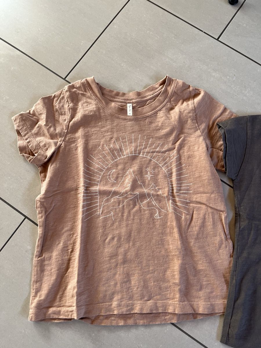 T-Shirts: Rylee & Cru, 2 Shirts XS neu – Neu (gemäss Beschreibung) aus Domat-Ems von Pepmatz 1