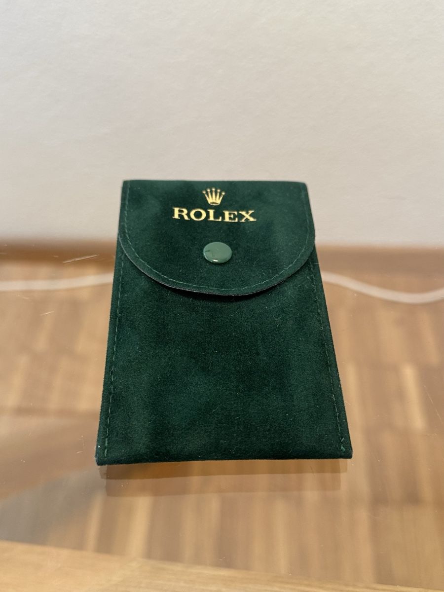 Scatole porta orologi: 2x Rolex Travelbag dunkelgrün Samt – Nuovo (secondo la descrizione) da Schlieren venduto da LaLuxaZurich 2